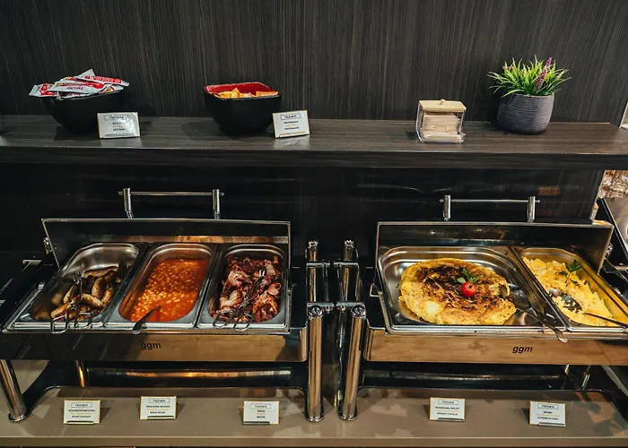 فندق Homaris West Side (adults Only) 4*