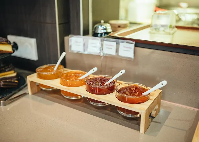 فندق Homaris West Side (adults Only) 4*