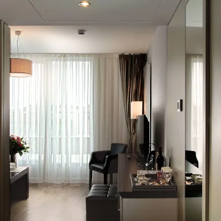 Homaris West Side (adults Only) Berlin