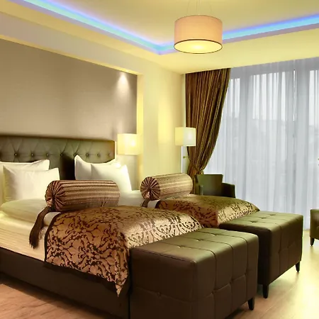 מלון Homaris West Side (adults Only)