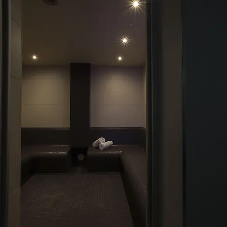 Hotel Homaris West Side 4*