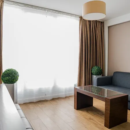 מלון Homaris West Side (adults Only) 4*
