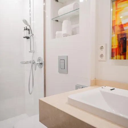 Homaris West Side (adults Only) 4* ברלין
