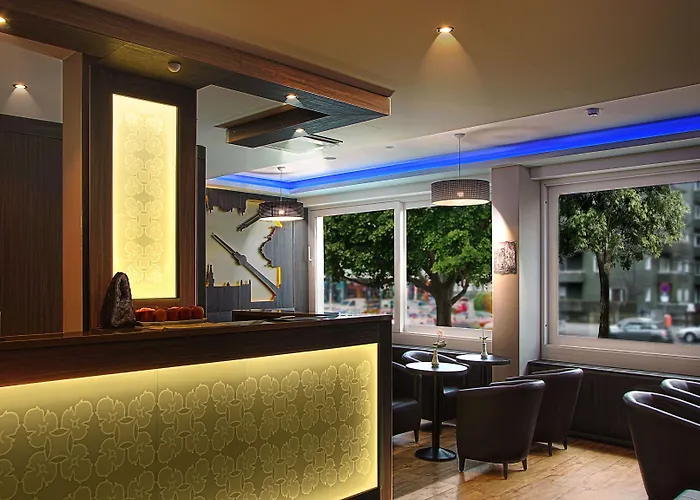 ホテル Homaris West Side (adults Only) 4*